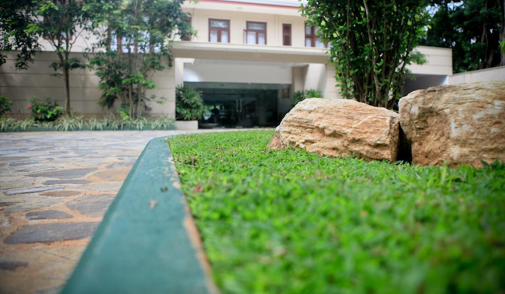 Lavendish Okrin Hotel كاتاراغاما المظهر الخارجي الصورة