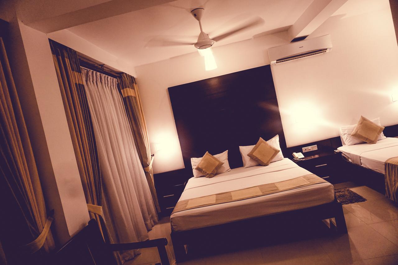 Lavendish Okrin Hotel كاتاراغاما المظهر الخارجي الصورة